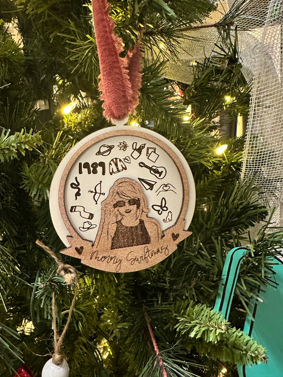Taylor Swift Sparkle, Merry Swiftmas Christmas Ornament