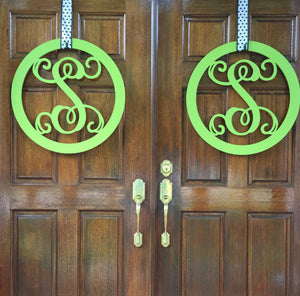 Circle Monogram, Wooden Doorhanger, Single Letter